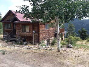 3322 Ridge Rd in Nederland, CO - Building Photo - Building Photo