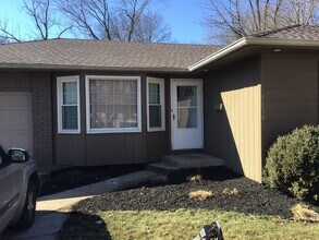 5034 Hawthorne Ave in Kansas City, MO - Building Photo - Building Photo