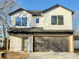 2009 W Easton Ct in Tulsa, OK - Building Photo