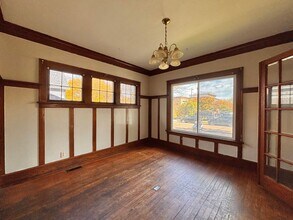 1101 N Rose St in Kalamazoo, MI - Building Photo - Building Photo