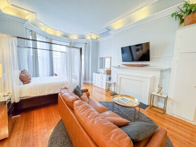 337 Beacon St, Unit 2