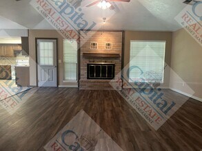 12428 Sussex Rd in Midwest City, OK - Building Photo - Building Photo