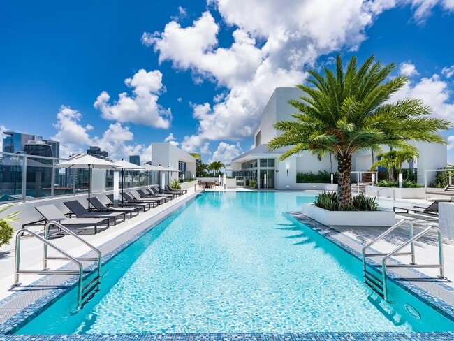 Modera Riverside in Miami, FL - Building Photo - Building Photo