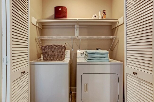 property at 5322 Nett St