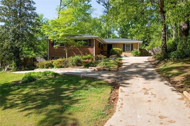 property at 4035 Brookcrest Cir