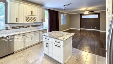 6848 Baby Jade Ct in Las Vegas, NV - Building Photo - Building Photo
