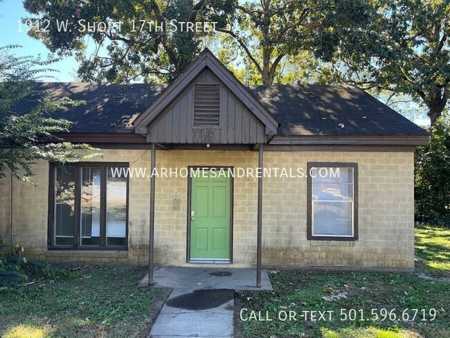 property at 1912 W Short 17th St