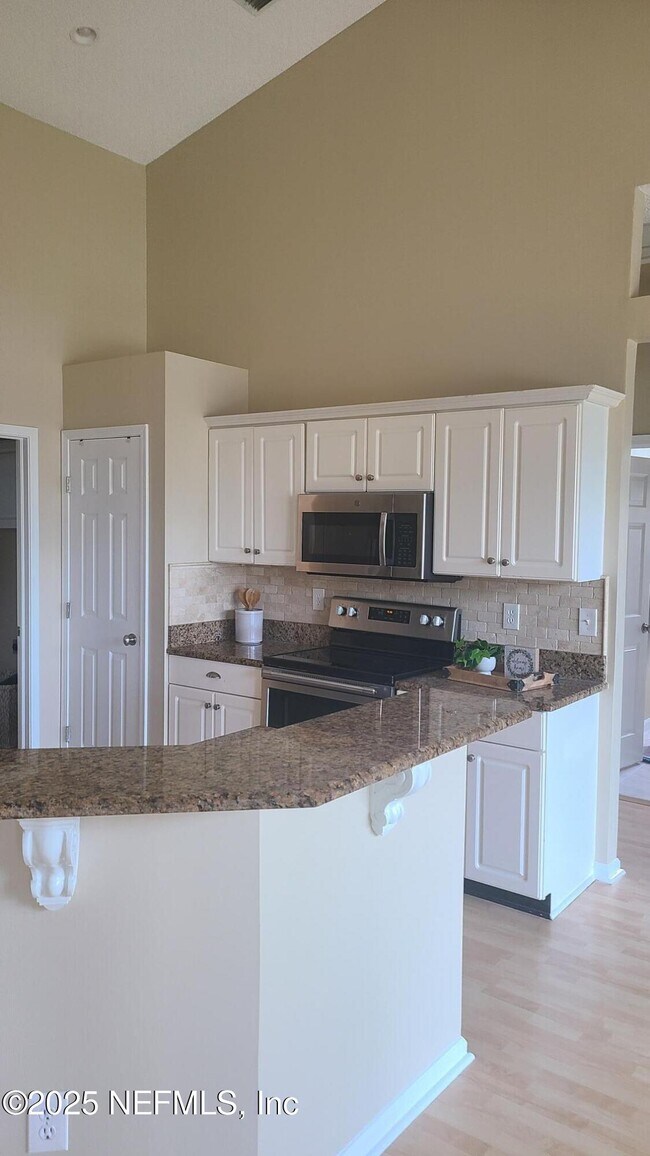 1808 Shady Grove Ln in Orange Park, FL - Building Photo - Building Photo