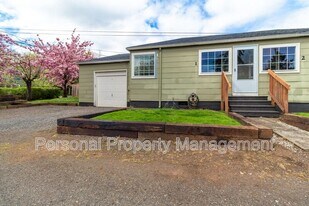 1337 Z St in Vancouver, WA - Building Photo