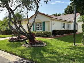6129 Heliconia Rd in Delray Beach, FL - Building Photo - Building Photo