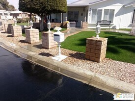 38153 Noble Canyon Dr in Palm Desert, CA - Building Photo