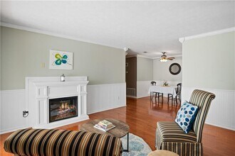 304 Natchez Trace in Atlanta, GA - Building Photo - Building Photo