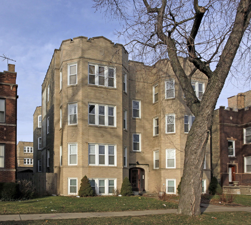 6146-6148 N Oakley Ave in Chicago, IL - Building Photo