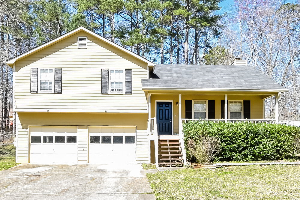 36 Cherry Ct in Douglasville, GA - Building Photo