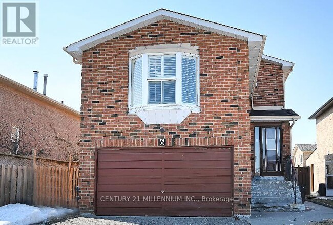 6 Adam St