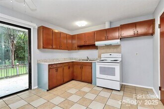 4709 Americana Ave in Charlotte, NC - Building Photo - Building Photo