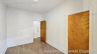 254 Windsor St, Unit #1L in Cambridge, MA - Building Photo - Building Photo