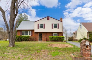 9022 Joi Dr in Richmond, VA - Building Photo