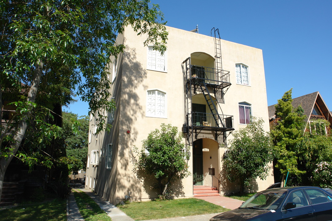 2610 Etna St in Berkeley, CA - Building Photo