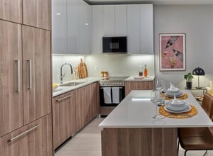 FIAT House in Fort Lee, NJ - Building Photo - Building Photo