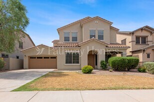 4205 E Del Rio Dr in Queen Creek, AZ - Building Photo