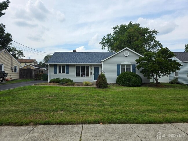 property at 37 Dalton Pl