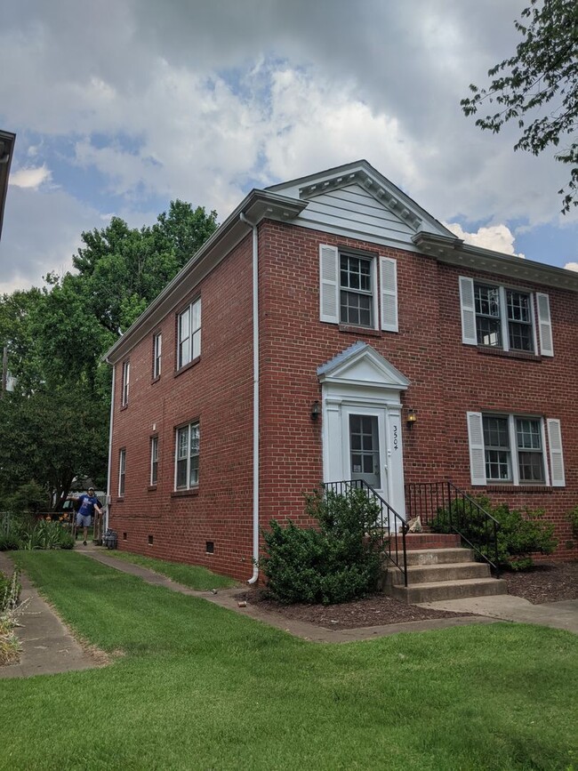3504 Floyd Ave in Richmond, VA - Building Photo - Building Photo