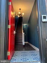 1525 E Moyamensing Ave in Philadelphia, PA - Building Photo