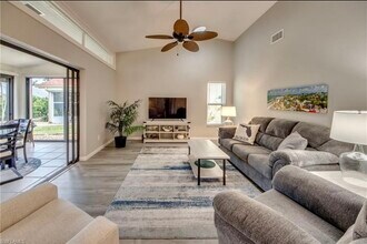 11115 Caravel Cir in Ft. Myers, FL - Building Photo - Building Photo