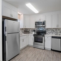 Boundary Village in Cary, NC - Building Photo