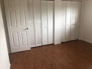 4672 NW 9th Dr, Unit # 4672 in Plantation, FL - Building Photo - Building Photo