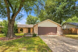 7623 Kite Hill Dr in Houston, TX - Building Photo