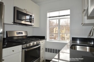 75 Saint Paul St, Unit 6 in Brookline, MA - Building Photo - Building Photo