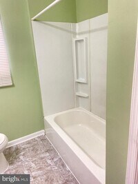 538 N Pulaski St photo'