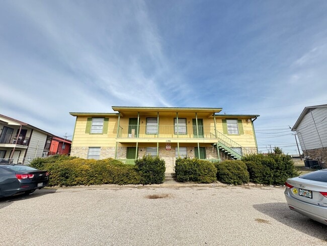 property at 1106 Eastside Dr