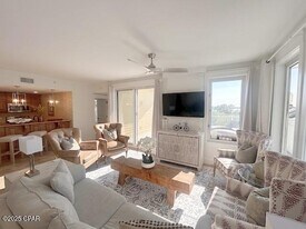 9100 Baytowne Wharf Blvd in Miramar Beach, FL - Building Photo