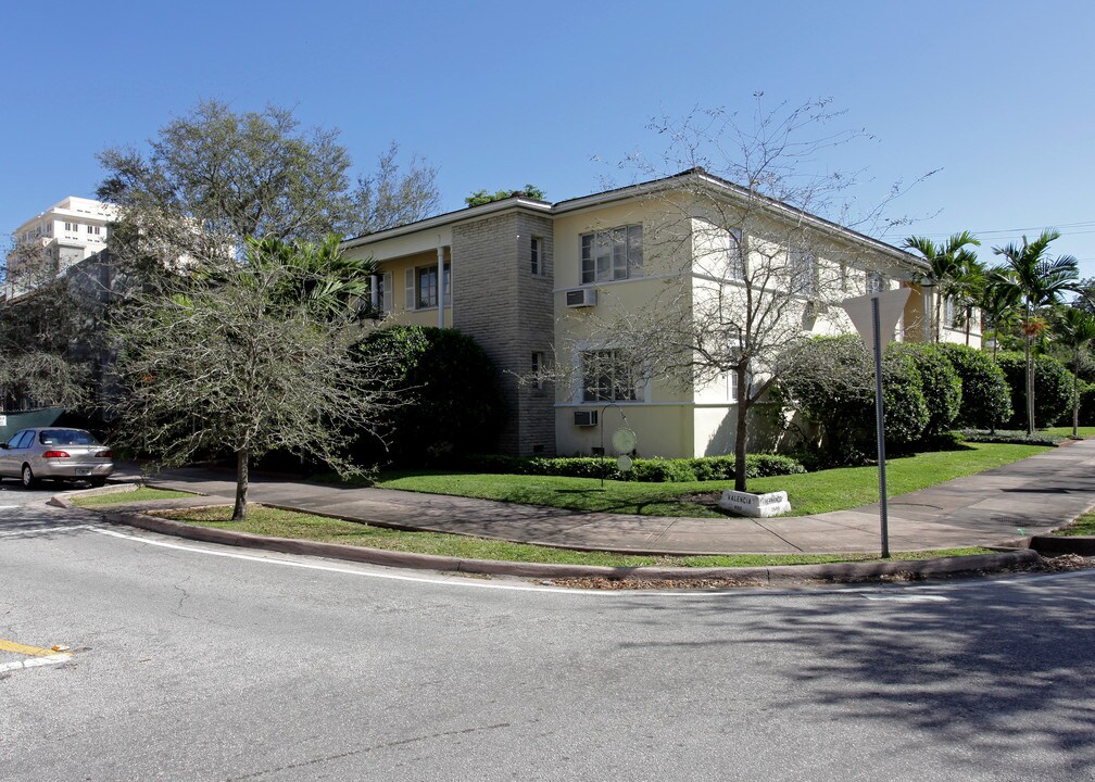 The Georgian in Coral Gables, FL - Building Photo