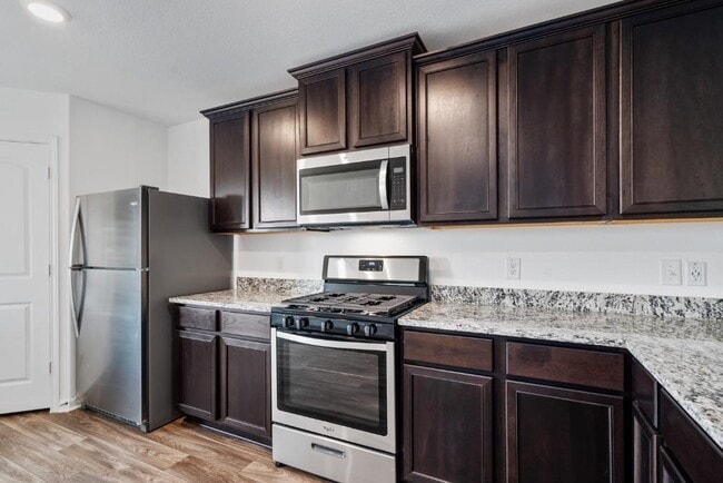 property at 3886 Trail de Paris