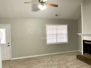 120 Pye Ct in Fayetteville, GA - Building Photo - Building Photo