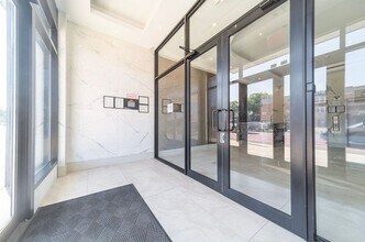 62-98 Woodhaven Blvd in Rego Park, NY - Building Photo - Building Photo