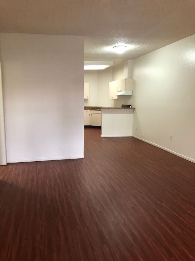 3600 Sampson Ct in Bakersfield, CA - Building Photo - Building Photo