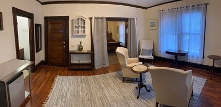 110 Grovers Ave in Winthrop, MA - Building Photo - Building Photo