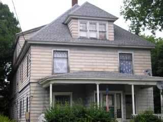 50 Mckinley Ave in Jamestown, NY - Foto de edificio - Building Photo