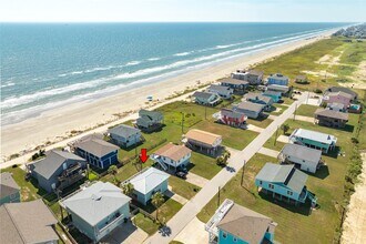 13103 John Reynolds Rd in Galveston, TX - Building Photo - Building Photo