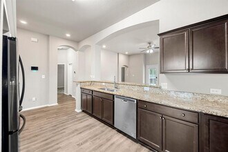1945 Briar Grove Dr in Conroe, TX - Building Photo - Building Photo