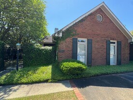 1450 Crenshaw Pl in Montgomery, AL - Building Photo