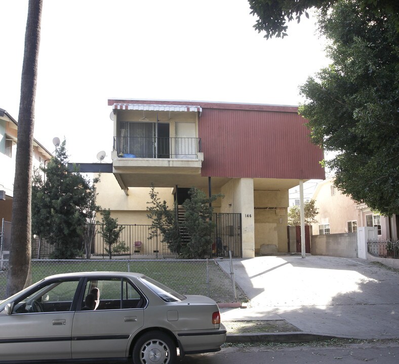 146 N Vendome St in Los Angeles, CA - Building Photo