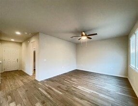 1602 Jacey Way in Austin, TX - Building Photo - Building Photo