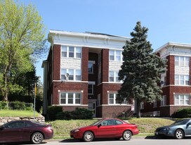 3214-3220 Saint John Ave Apartments