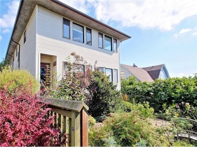 1416 11th Ave W